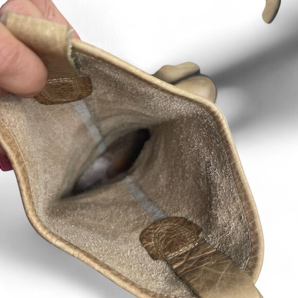 Women's Tan Heeled Boots - Picture 7 of 8